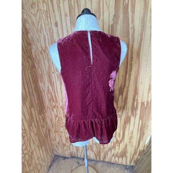 J Crew Womens Drapey Red Velvet Peplum Top Sz 2 Blouse Sleeveless Soft - Picture 7 of 10